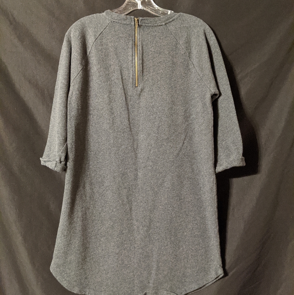 Sweatshirt - Picture 2 of 4